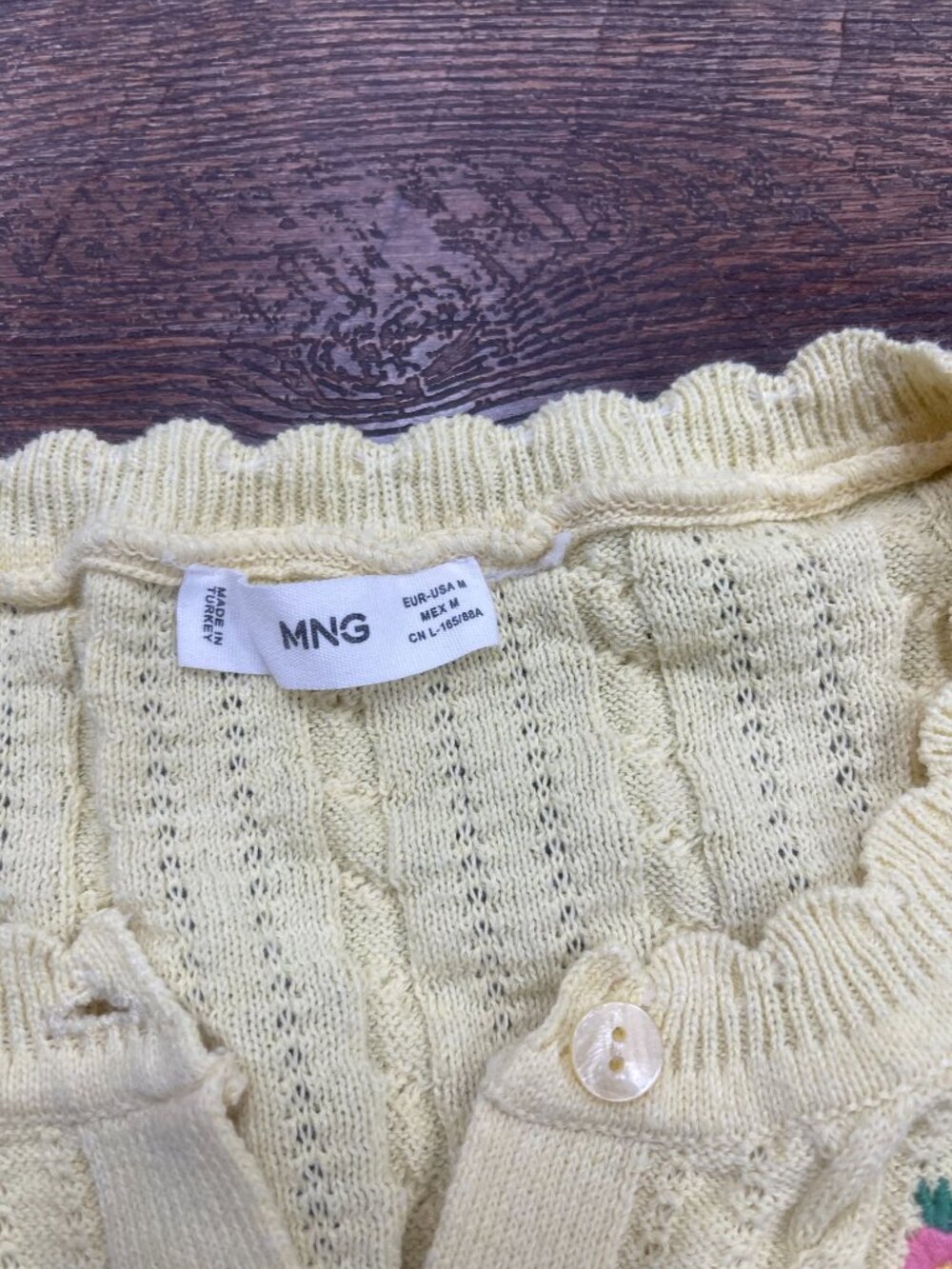 Butter Yellow Floral Cable Knit Cottagecore Cardigan Medium - Picture 3 of 9
